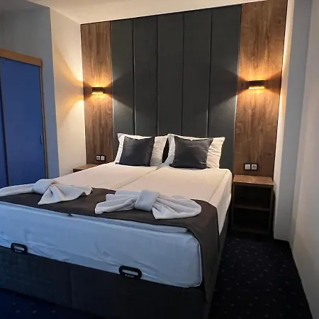 Saint George - Old Pensiune Nesebăr