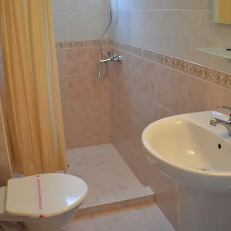 Saint George - Old Pensiune Nesebăr