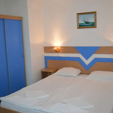 Pensiune Saint George - Old 3*