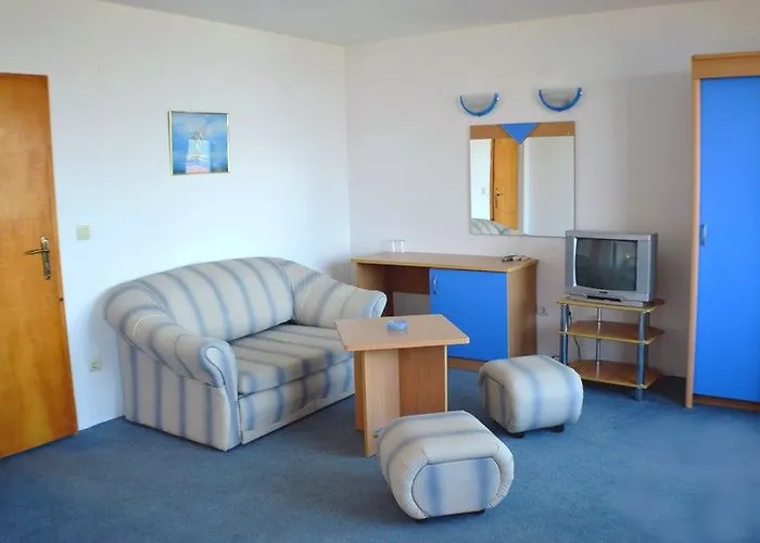 Saint George - Old ネセバル