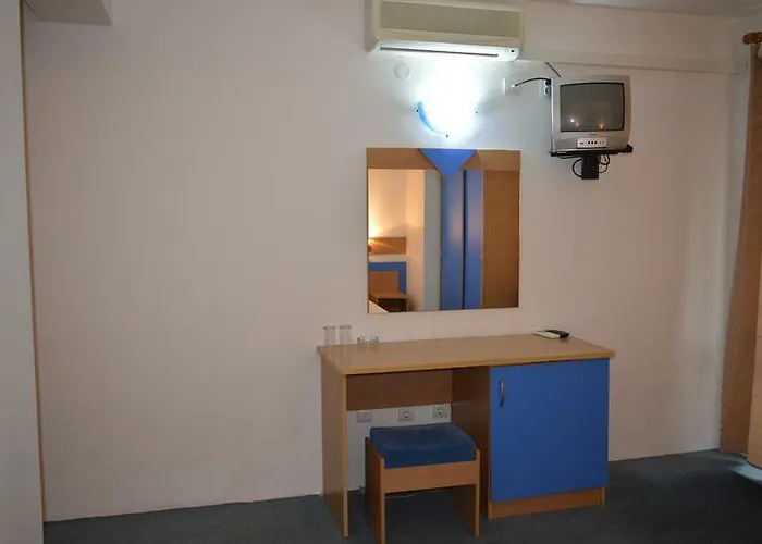 Saint George - Old ネセバル