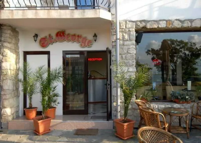ゲストハウス Saint George - Old 3*