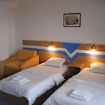 Saint George - Old 3*