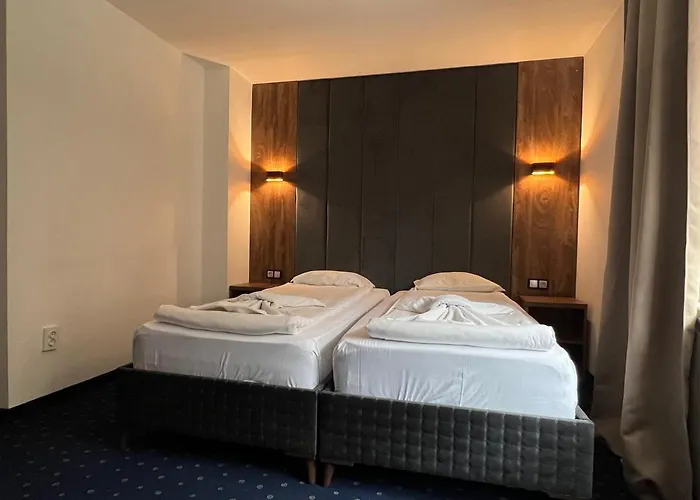 Saint George - Old 3* 内塞伯尔