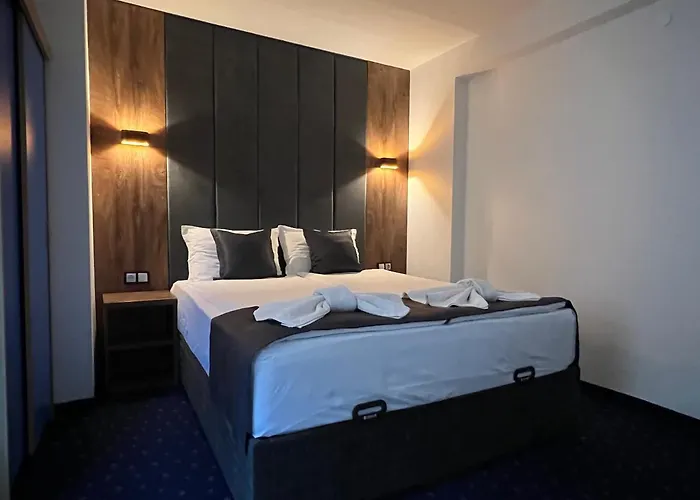 Saint George - Old 内塞伯尔